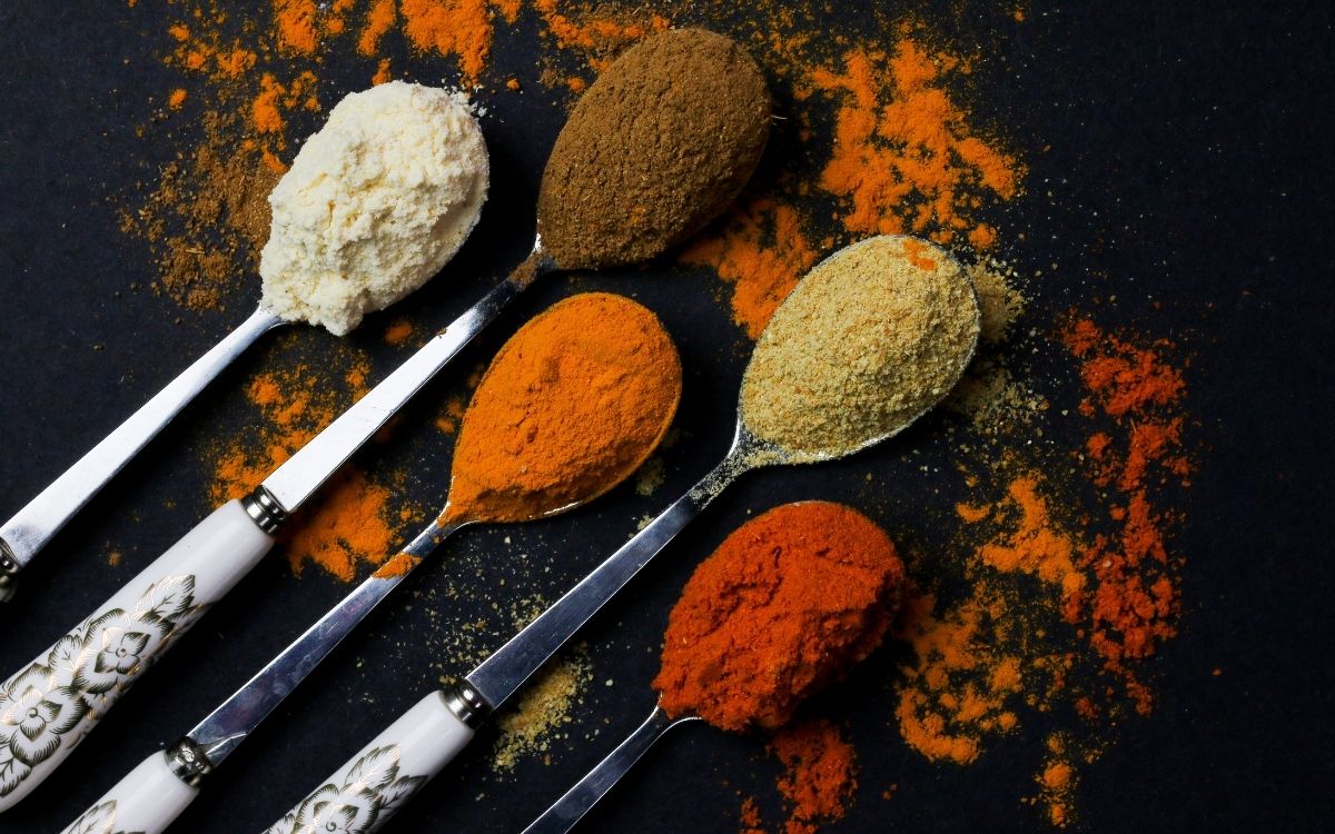 Raw and blended spices